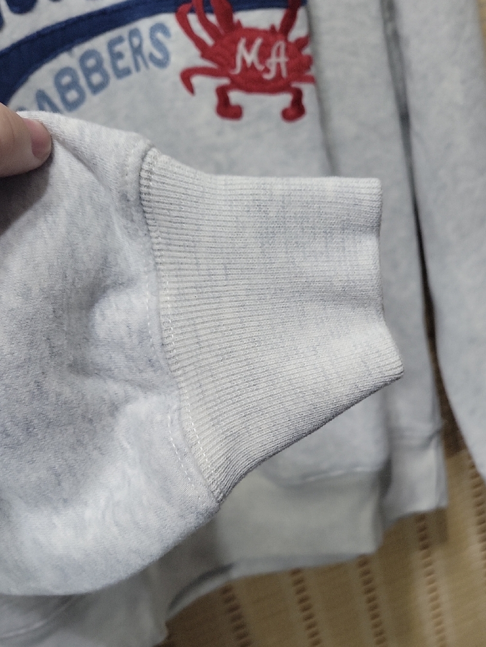 NWT Abercrombie & Fitch Nantucket Crabbers Hoodie - Small - Picture 7 of 9